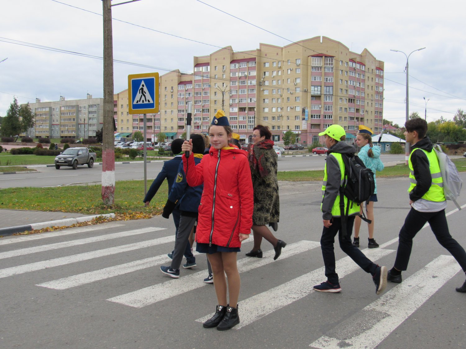 По городу ходил «Шагающий автобус»